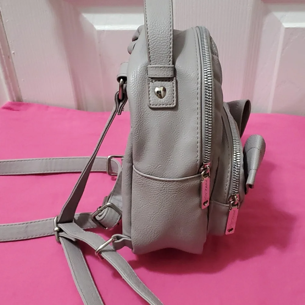 BETSEY JOHNSON MINI BACKPACK - Picture 5 of 8